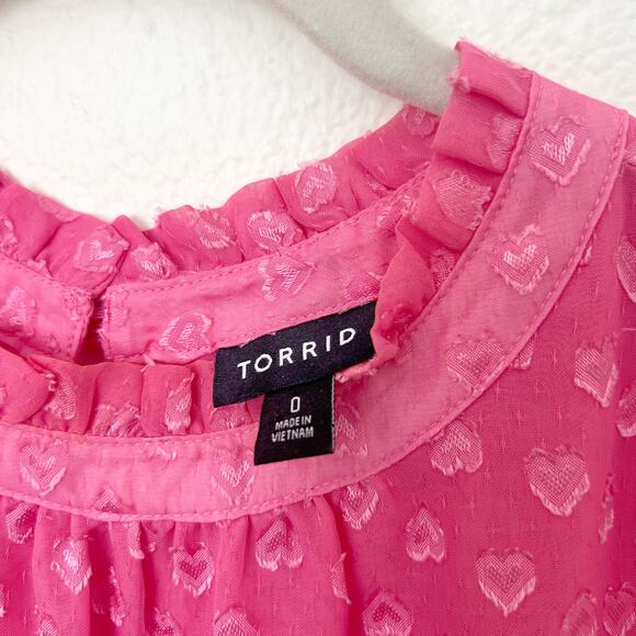 [Torrid] Azalea Pink Heart Clip Dot Print Mock Neck Sleeveless Blouse Size 0X - Picture 12 of 12